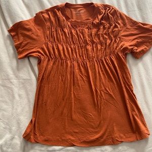 Everlane scrunch bust detail cotton tee
